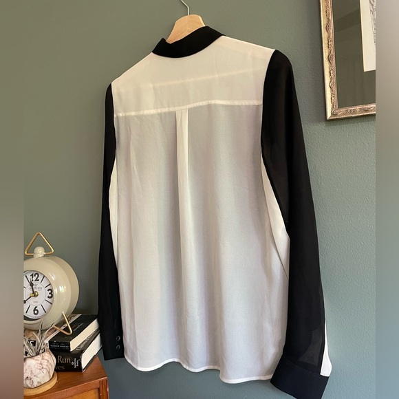 Halogen Color Block Sheer Button Down Blouse - Picture 4 of 9